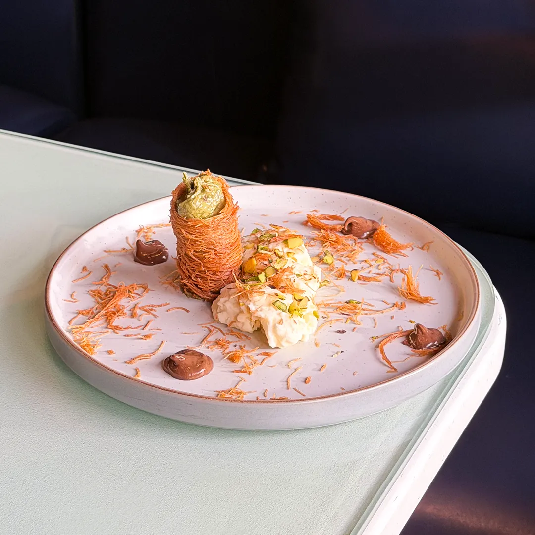 Kunafa Roll